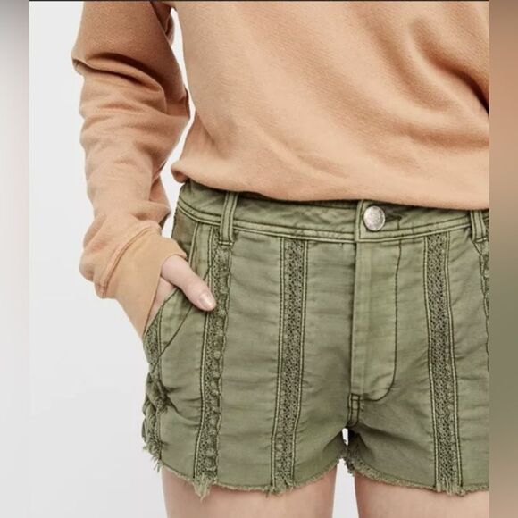 Free People Great Expectations Lace Shorts Olive Green Size 4 Button Fly Shorts - Picture 3 of 9